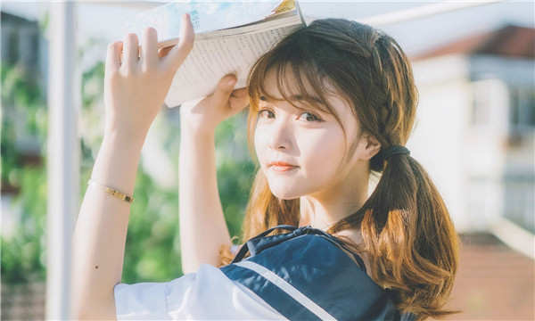 曲阳供卵代怀费用的具体情况，你了解吗？在当今社会，越来越多的不孕不育家庭寻求代怀生子的解决方案，尤其是供卵。这背后是一个庞大的需求链，每年都有大量夫妻因卵巢早衰、反复流产等问题，无法自然怀孕，最终选择了第三方辅助生殖技术。根据《中华医学会生殖医学分会》的统计数据显示，近几年来，中国不孕不育率已上升至15%以上，而合作医院中的试管代怀成功率激增，特别是在供卵领域。