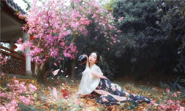 曲阳标题：寻求拥有自己孩子的希望—关于供卵代怀公司